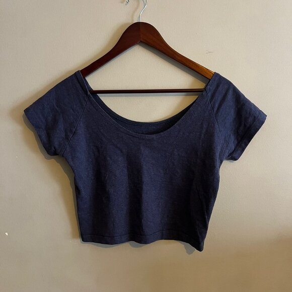 Hemp Yoga Crop Top - Made in Canada - Picture 3 of 4